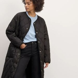 Everlane Black Quilted Puffer Jacket